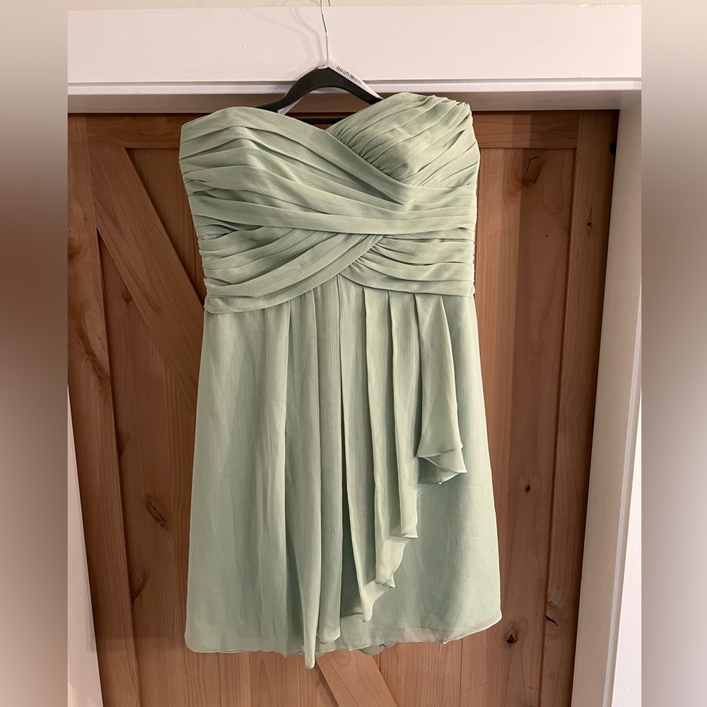 David’s Bridal Strapless Meadow Green Formal Dress Size 16,